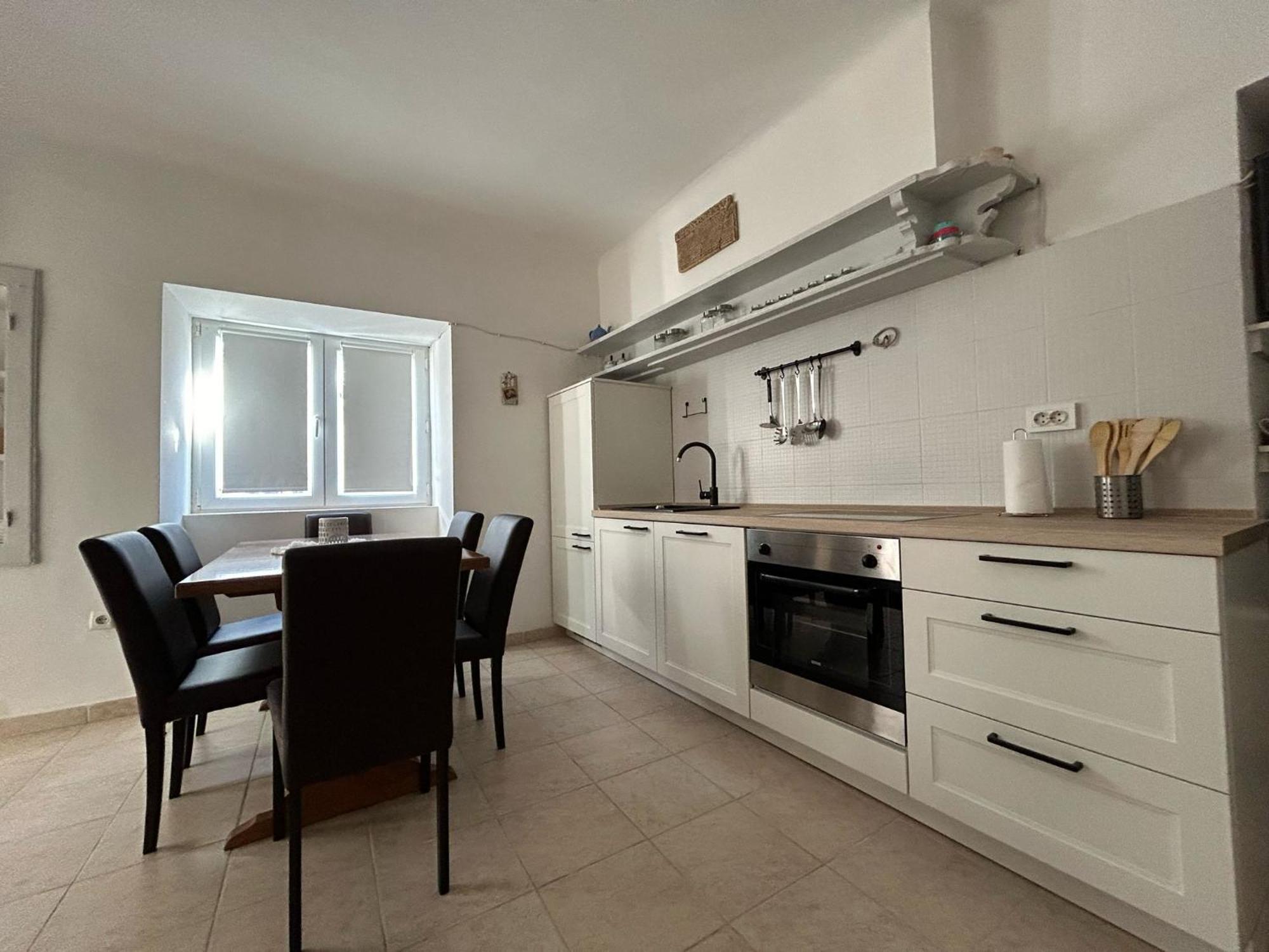 Holiday Home Omišalj Eksteriør bilde